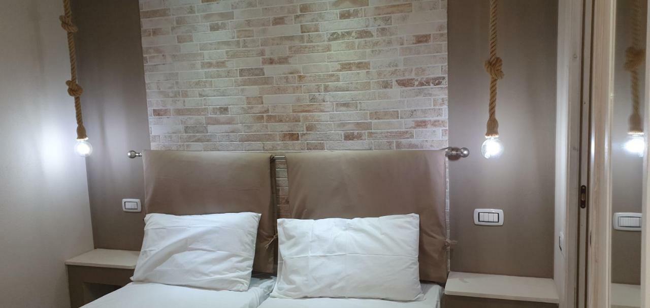 Guesthouse Luisella Cagliari Dış mekan fotoğraf