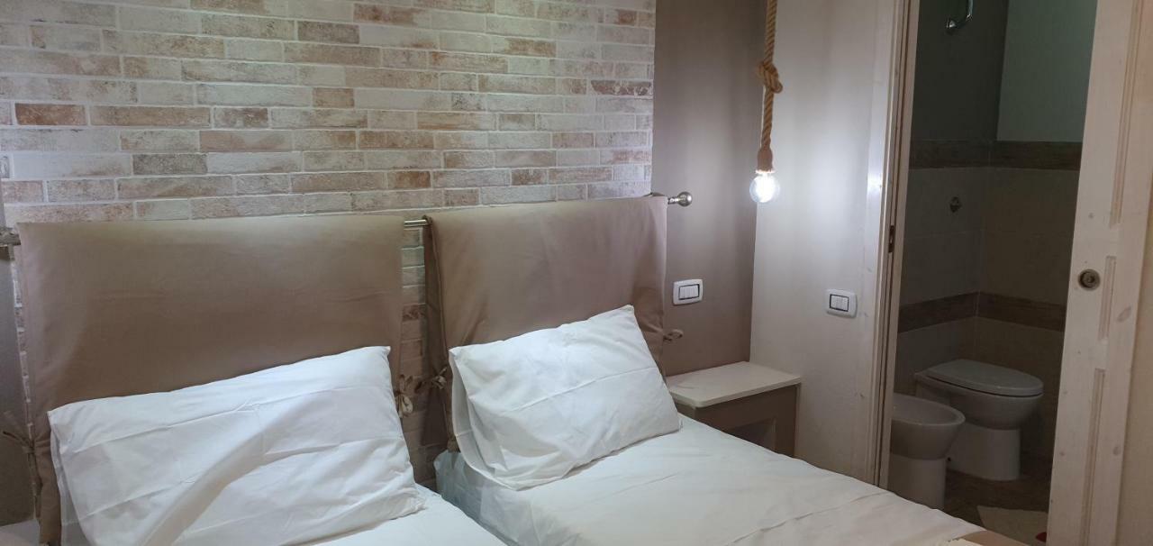 Guesthouse Luisella Cagliari Dış mekan fotoğraf