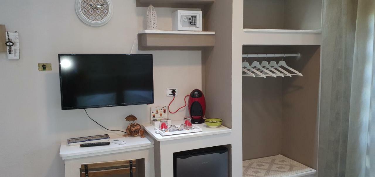 Guesthouse Luisella Cagliari Dış mekan fotoğraf
